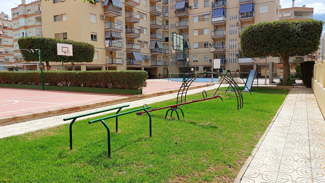 080 - Gaviotas 004 - Comfortholidays Santa Pola Dış mekan fotoğraf